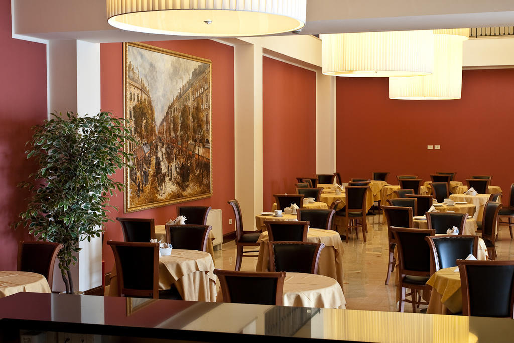 Hotel Maxim Anzola dell'Emilia Luaran gambar